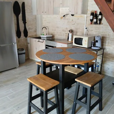 Le Petit Nid Du Marais Hébergement de vacances *